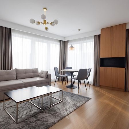 Penthouse By Central Park Cluj Napoca Bagian luar foto