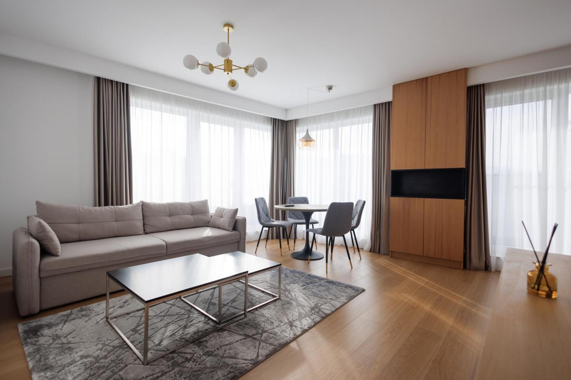 Penthouse By Central Park Cluj Napoca Bagian luar foto